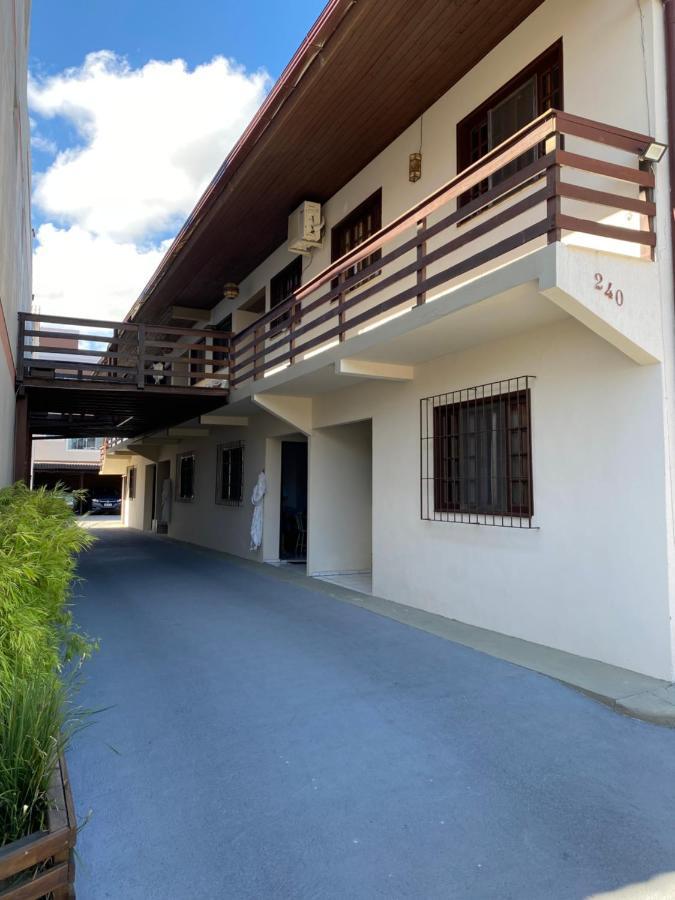 Pousada Villa Garcia - Residencial Florianopolis Exterior photo